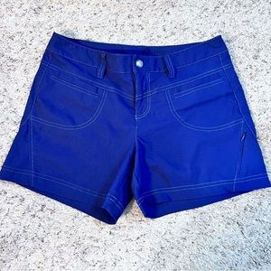 Athleta Women's Blue Cargo Shorts